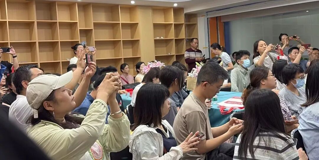 1781574227515963.jpg 师资精研,聚力提分!尖锋教育双三集训专项培训 + 初三规划讲座